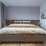 Sky-High: 15Th Floor Modern Accommodation In Doamna Ghica Area