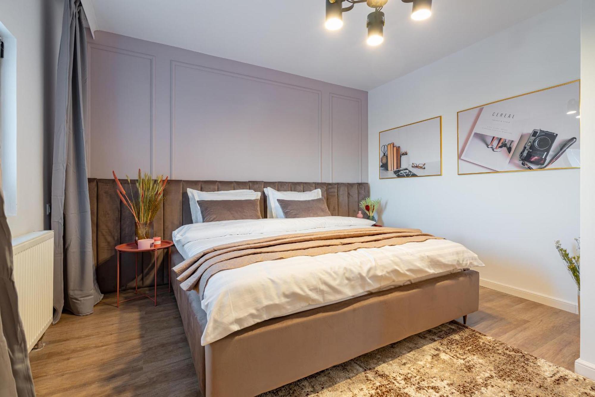 Apartment Sky-high: 15th Floor Modern In Doamna Ghica Area Bucharest